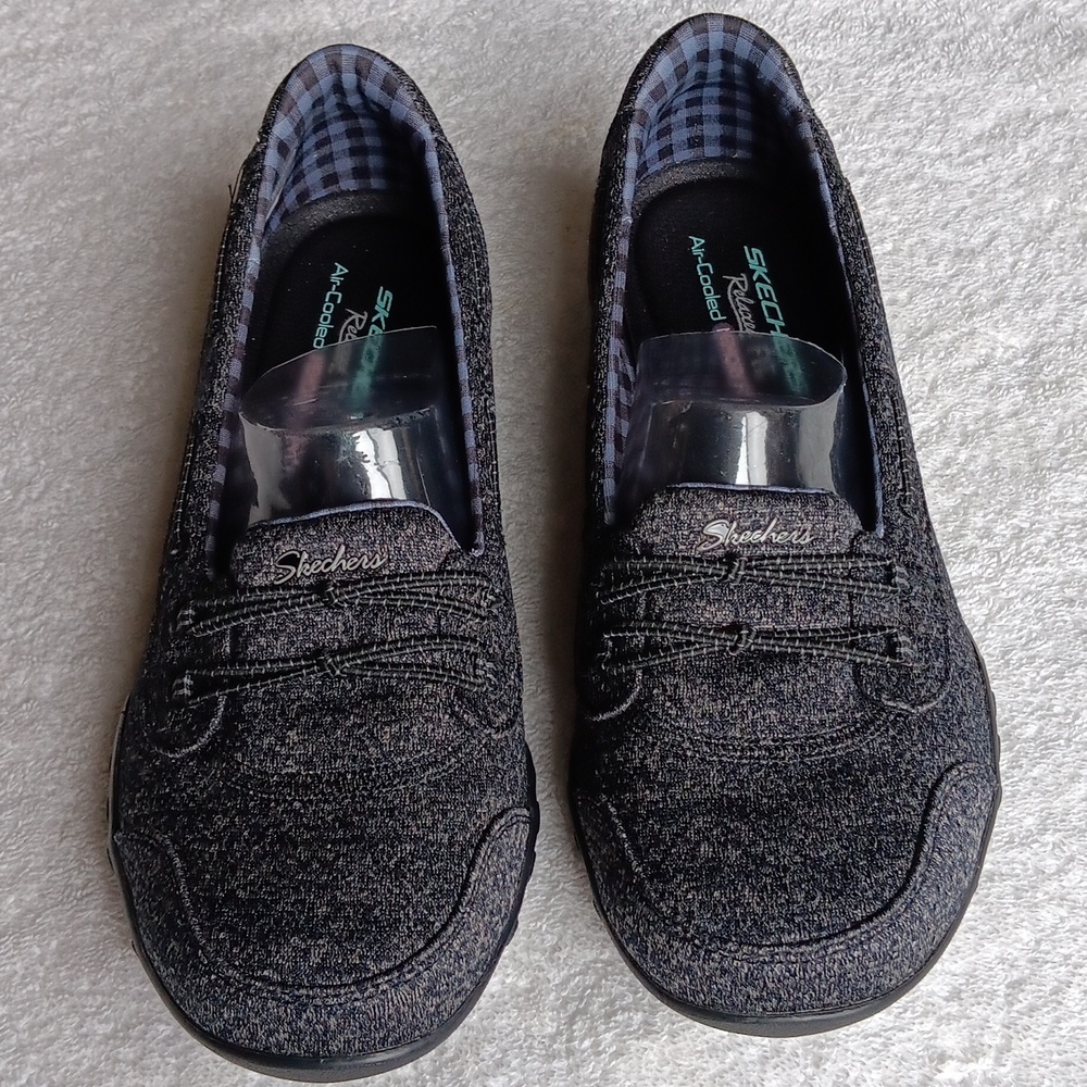 NWOT Skechers Slip On Comfort Casual Shoes - Picture 9 of 16
